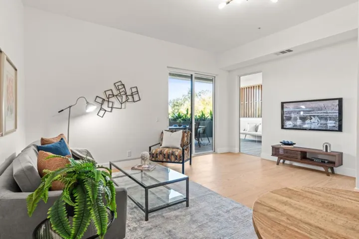 4115 El Camino Real, Palo Alto, California 94306