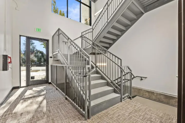 4115 El Camino Real, Palo Alto, California 94306