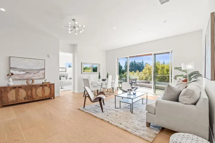 4115 El Camino Real, Palo Alto, California 94306
