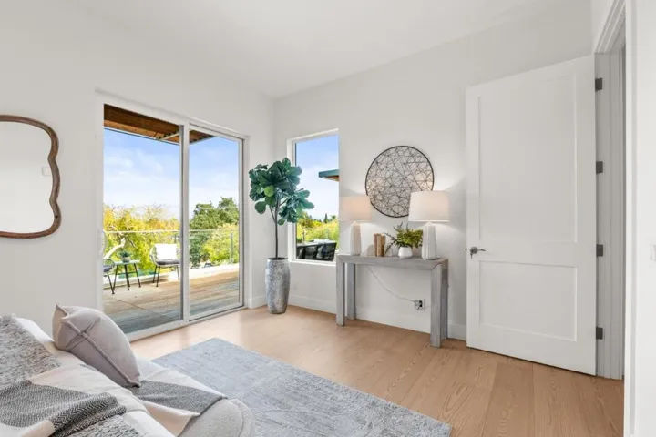 4115 El Camino Real, Palo Alto, California 94306