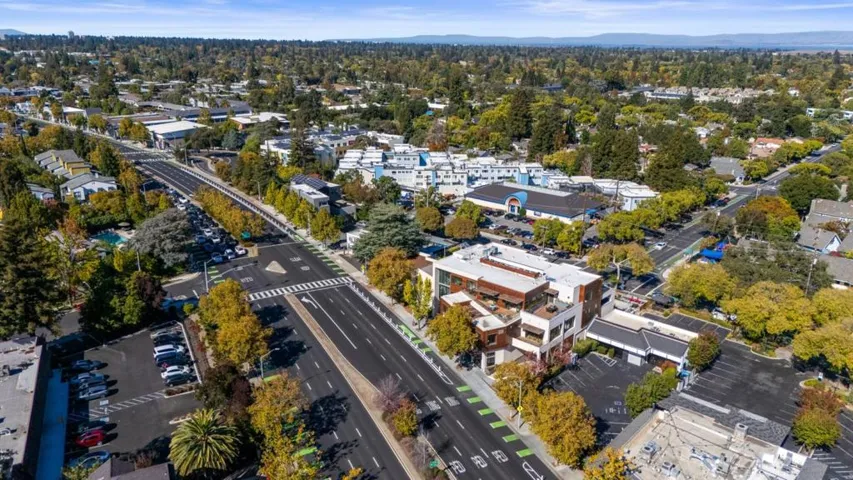 4115 El Camino Real, Palo Alto, California 94306