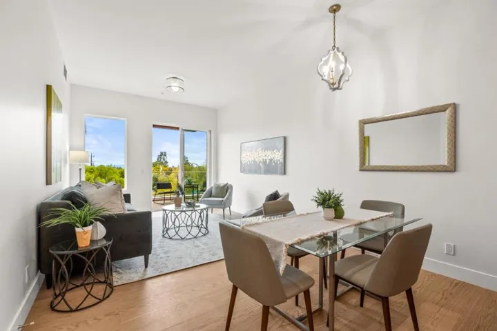 4115 El Camino Real, Palo Alto, California 94306