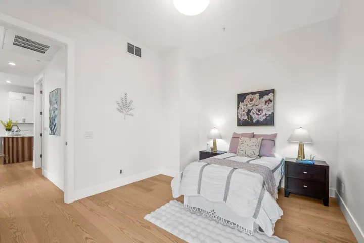4115 El Camino Real, Palo Alto, California 94306