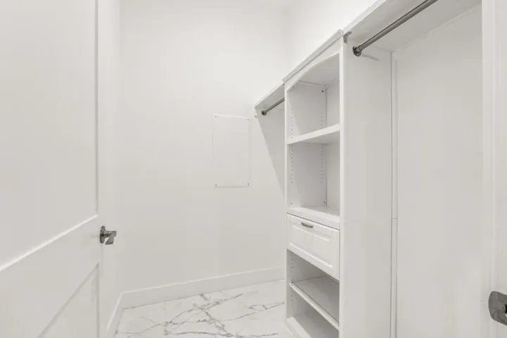 4115 El Camino Real, Palo Alto, California 94306