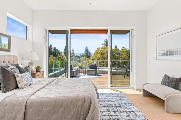 4115 El Camino Real, Palo Alto, California 94306