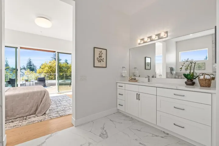 4115 El Camino Real, Palo Alto, California 94306