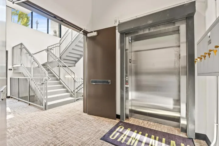4115 El Camino Real, Palo Alto, California 94306