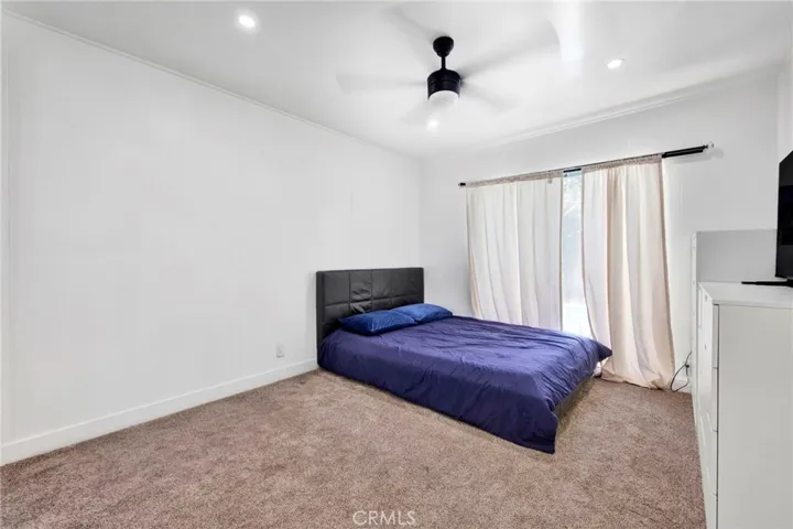 bedroom 3 w/outdoor access