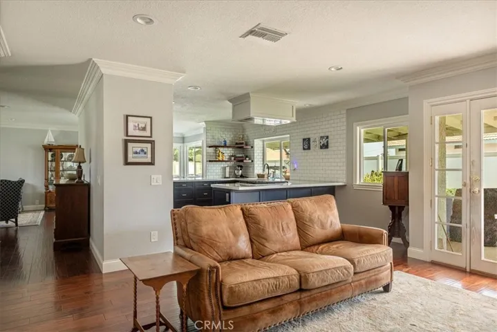 216 Gabrielle, Redlands, California 92374