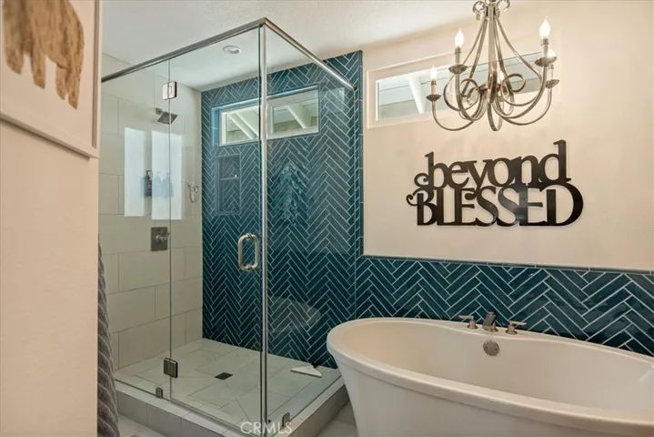 Separate Soaking Tub