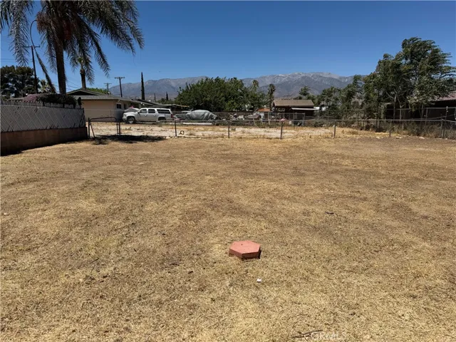 843 Wesley, Banning, California 92220