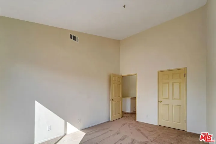 4501 Carpinteria Avenue C, Carpinteria, California 93013