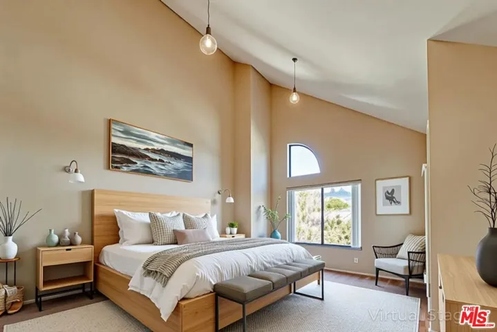 4501 Carpinteria Avenue C, Carpinteria, California 93013