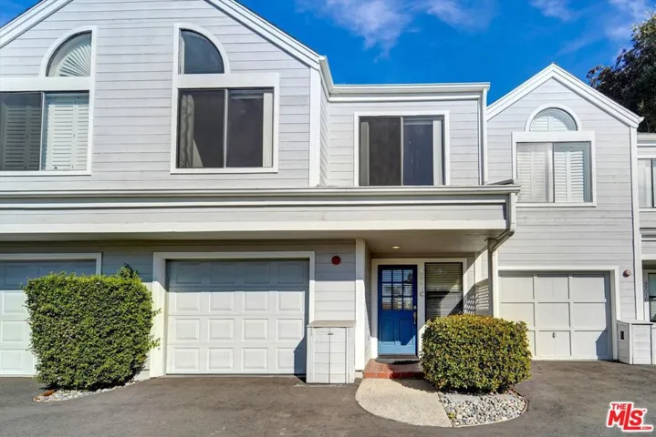 4501 Carpinteria Avenue C, Carpinteria, California 93013