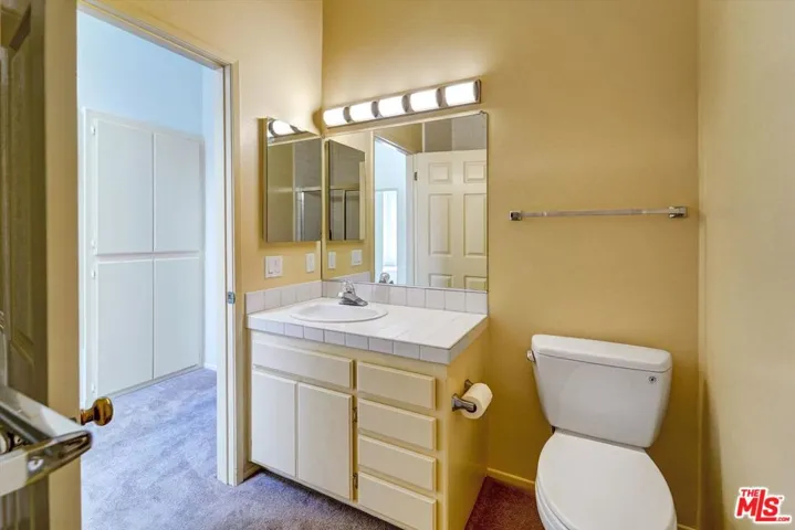 4501 Carpinteria Avenue C, Carpinteria, California 93013