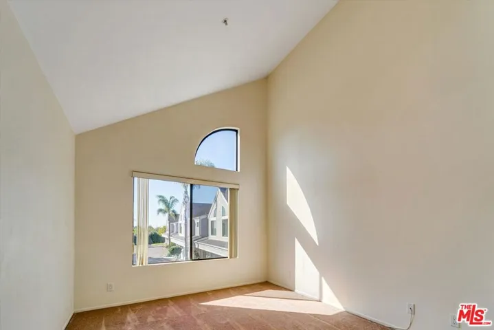 4501 Carpinteria Avenue C, Carpinteria, California 93013