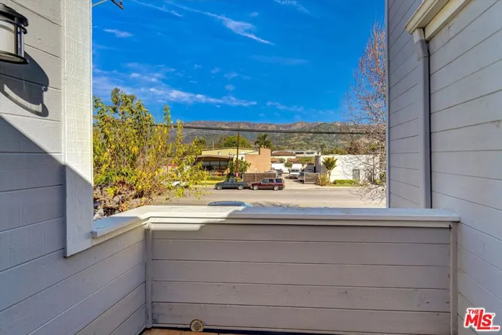 4501 Carpinteria Avenue C, Carpinteria, California 93013