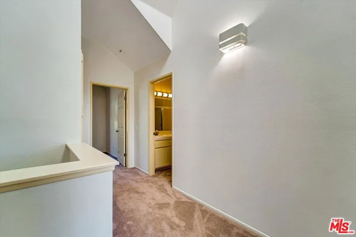 4501 Carpinteria Avenue C, Carpinteria, California 93013