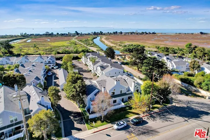 4501 Carpinteria Avenue C, Carpinteria, California 93013