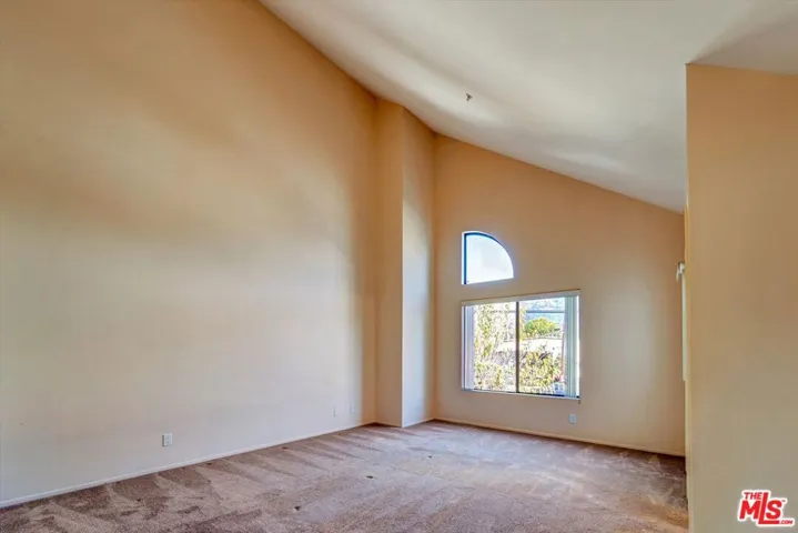 4501 Carpinteria Avenue C, Carpinteria, California 93013