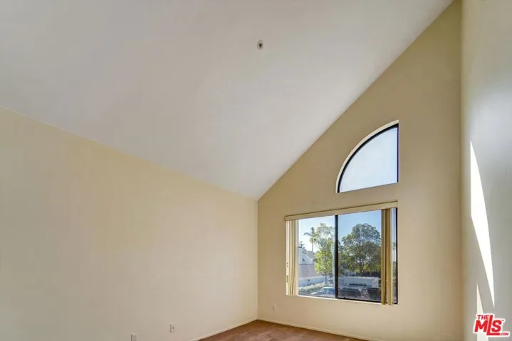 4501 Carpinteria Avenue C, Carpinteria, California 93013