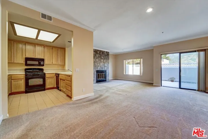 4501 Carpinteria Avenue C, Carpinteria, California 93013