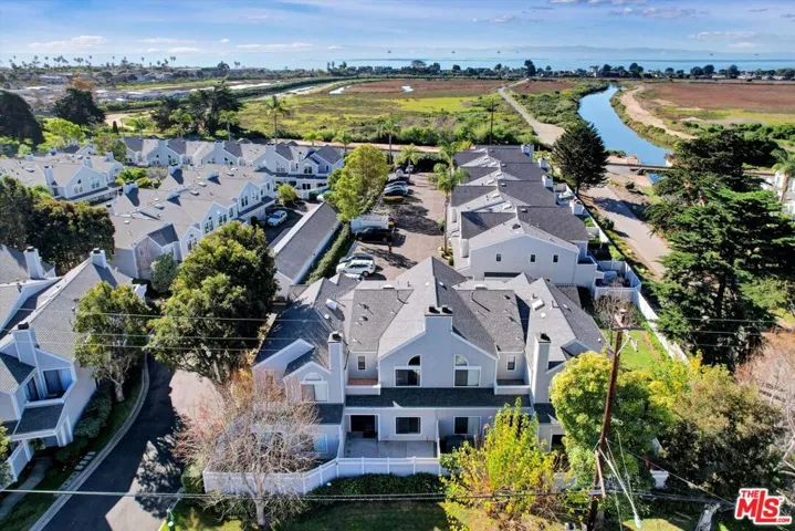 4501 Carpinteria Avenue C, Carpinteria, California 93013