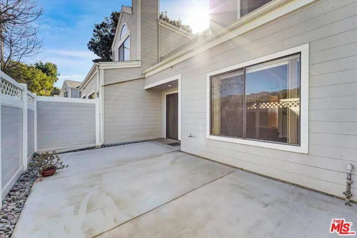 4501 Carpinteria Avenue C, Carpinteria, California 93013