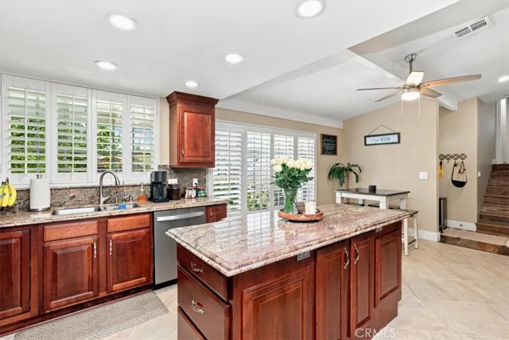 761 Sturbridge, La Habra, California 90631