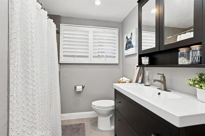 761 Sturbridge, La Habra, California 90631