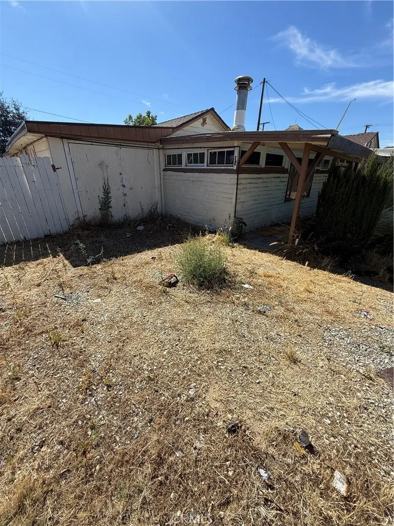 1082 S Santa Fe St, Hemet, California 92543 — photo 4