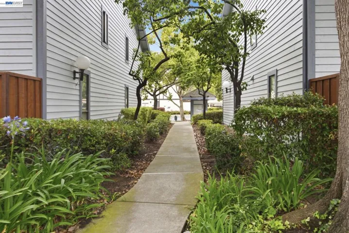 6279 Joaquin Murieta Ave D, Newark, California 94560