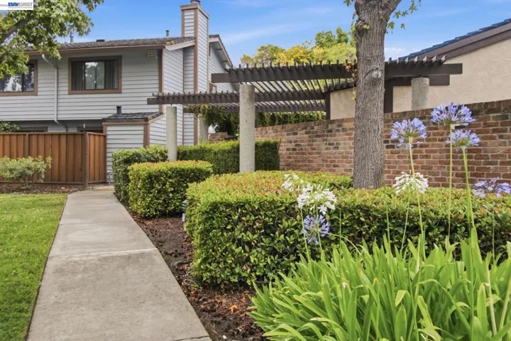 6279 Joaquin Murieta Ave D, Newark, California 94560