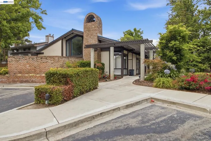 6279 Joaquin Murieta Ave D, Newark, California 94560