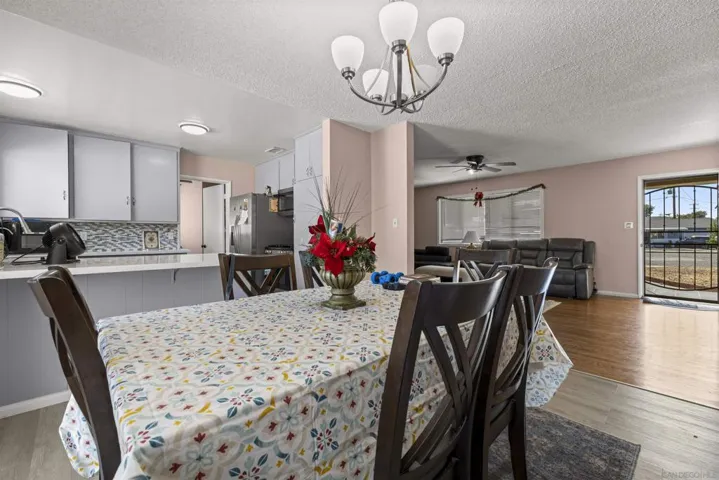 560 Hart Street, Hemet, California 92543