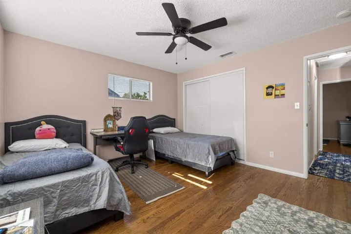 560 Hart Street, Hemet, California 92543