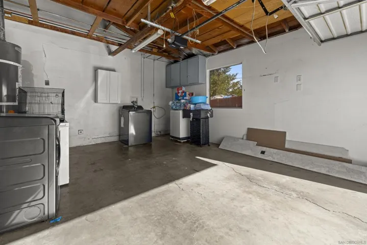 560 Hart Street, Hemet, California 92543