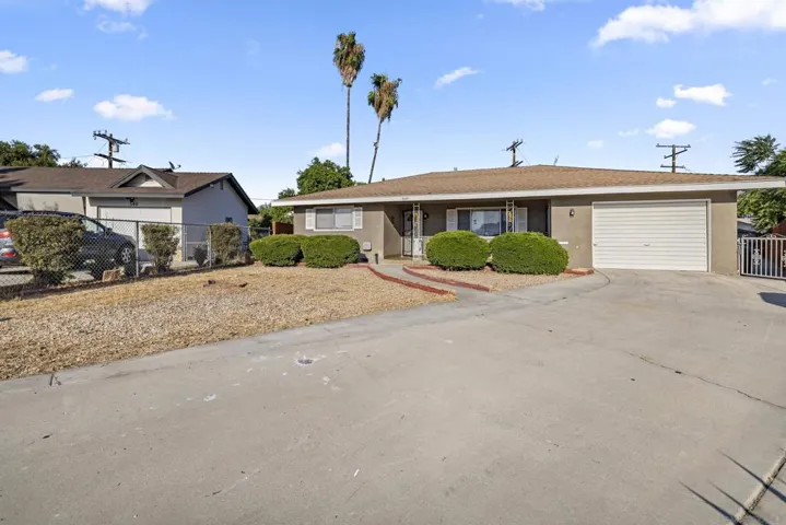 560 Hart Street, Hemet, California 92543