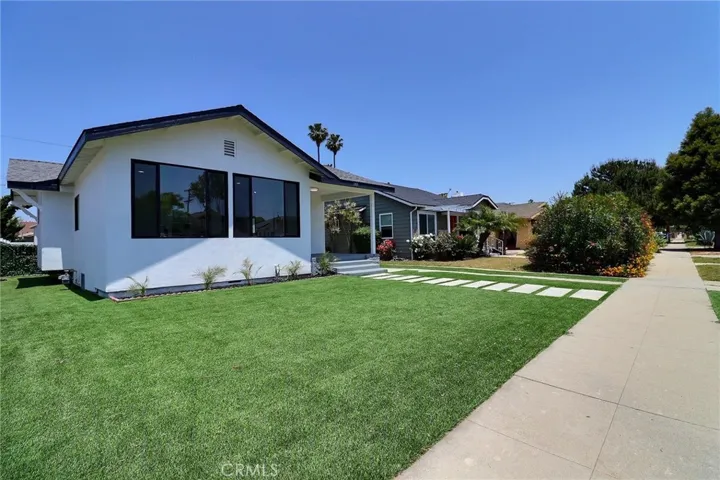 2015 W 42nd Place, Los Angeles, California 90062