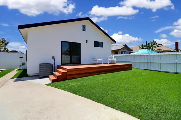 2015 W 42nd Place, Los Angeles, California 90062