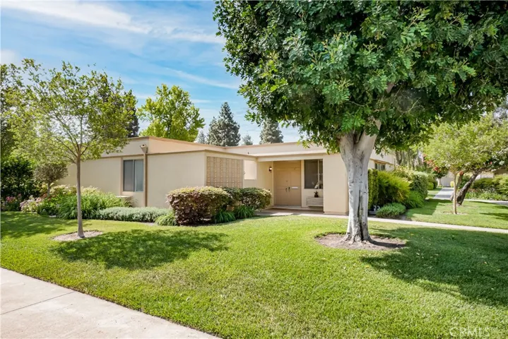 88 Calle Aragon A, Laguna Woods, California 92637