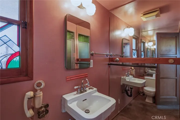 2007 Andreo Avenue, Torrance, California 90501