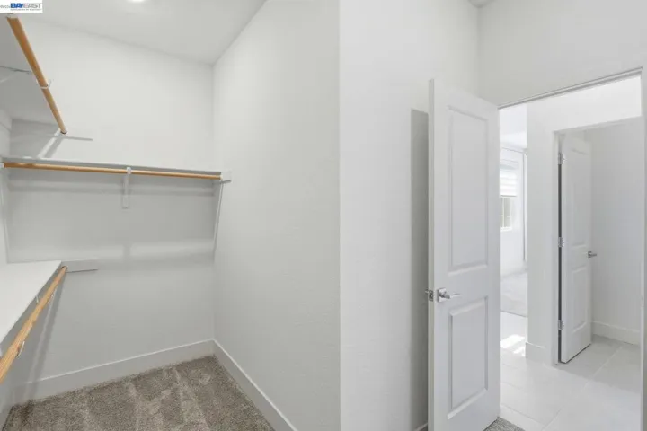 7149 Diamond Ave, Tracy, California 95377