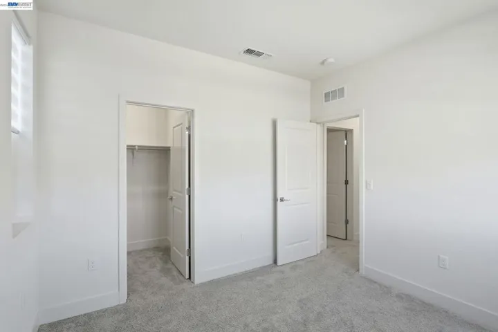 7149 Diamond Ave, Tracy, California 95377