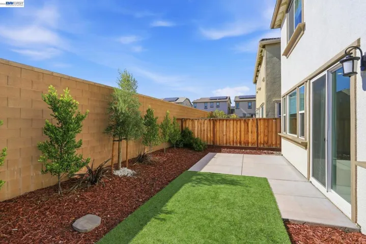 7149 Diamond Ave, Tracy, California 95377