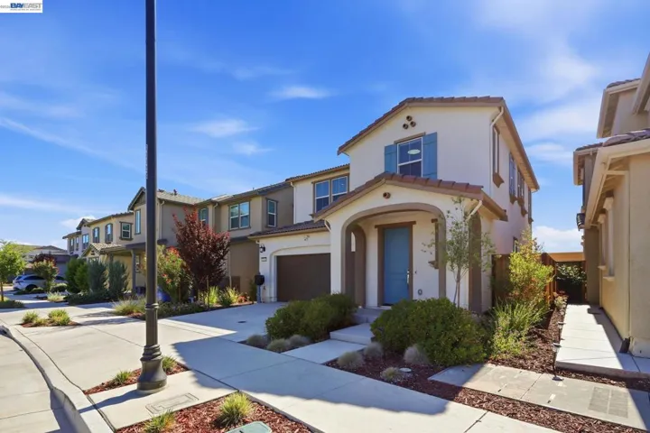 7149 Diamond Ave, Tracy, California 95377