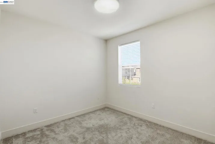 7149 Diamond Ave, Tracy, California 95377