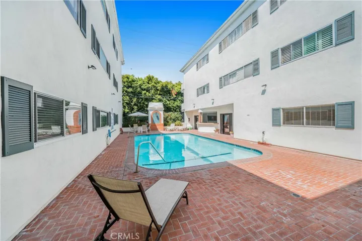 521 Montana Avenue 211, Santa Monica, California 90403