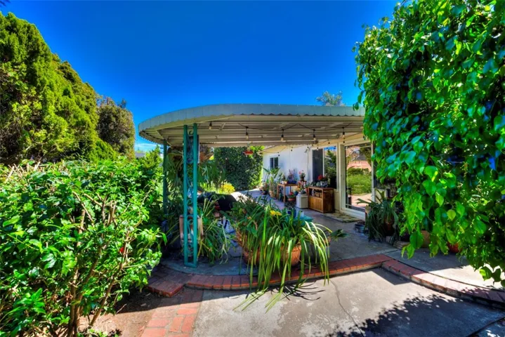 6395 Saipan, Cypress, California 90630