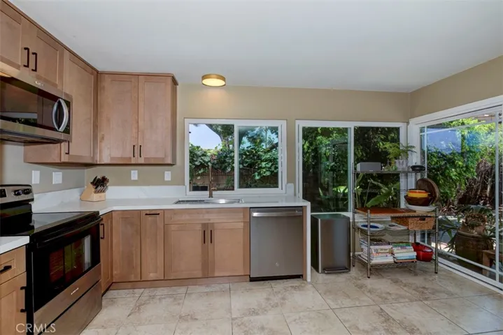 6395 Saipan, Cypress, California 90630